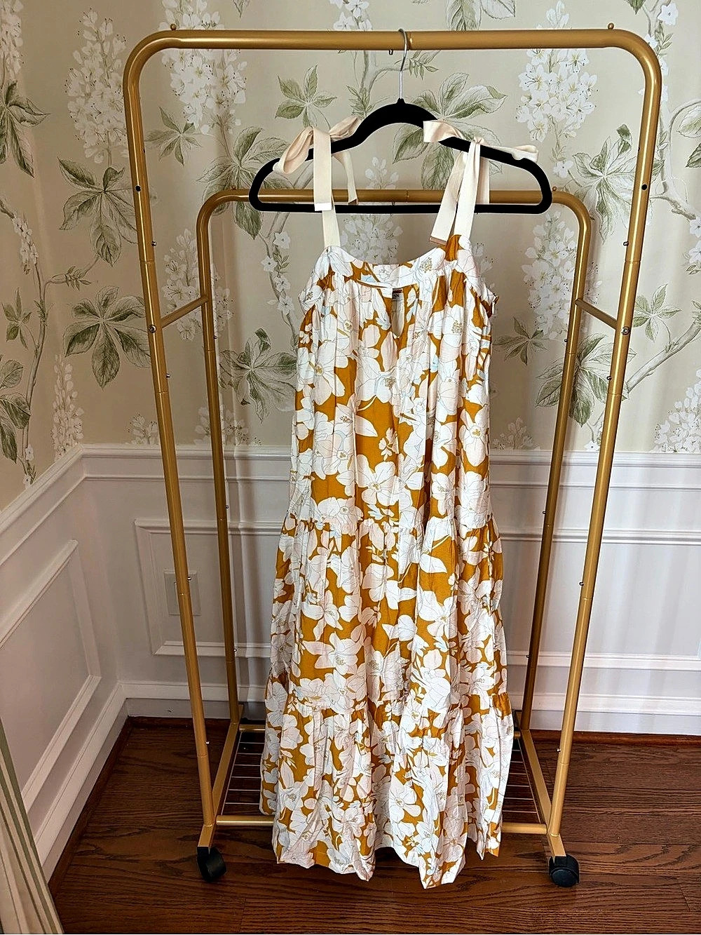 RENN Floral Maxi Dress in Orange & White Size Medium